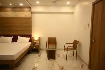 Hotel Prime Square