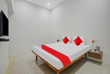 Szálloda Flagship Crossroad Rooms