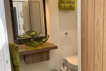 住宿加早餐  The Coo Shed