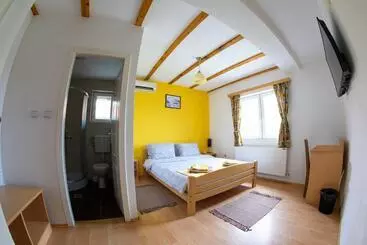 پانسیون Sobe Zlatnik
