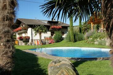 מלון דירות Oberangerhof