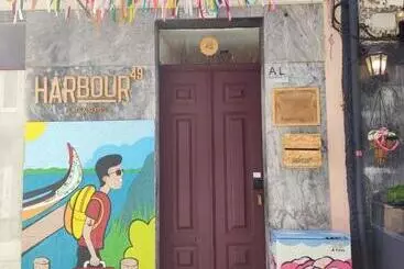هتل آپارتمان Harbour49   Aveiro Flats & Suites