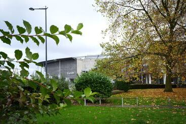 アパートホテル Au30