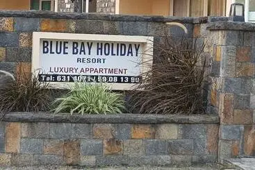 هتل آپارتمان Blue Bay Holiday Resort