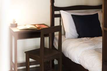 هتل Baan Luang Rajamaitri Historic Inn