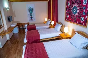 Otel Bibikhanum