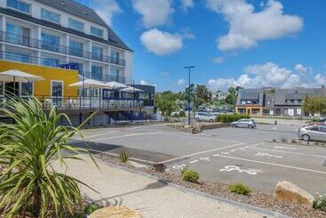 فندق L Escale Marine, The Originals Relais