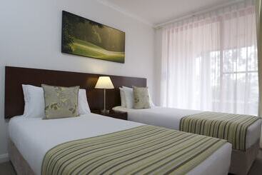 בית מלון כפרי Club Wyndham Port Stephens