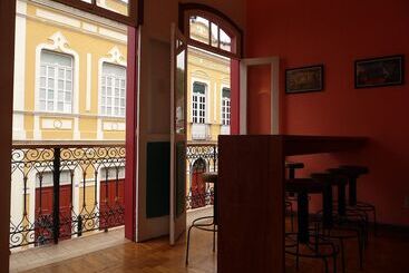 Varanda Hostel E Galeria De Arte