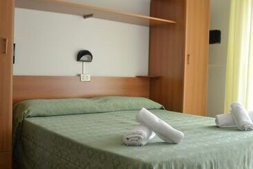 בית מלון כפרי Mirage