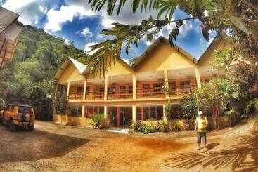 مبيت وإفطار Pousada Serraninhos