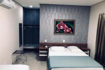 Hotelli Pousada Real