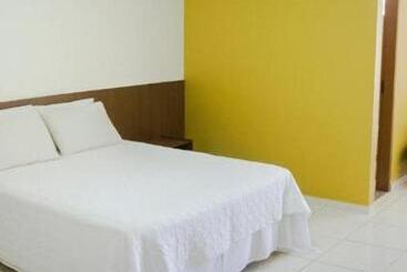 فندق Bonito Plaza