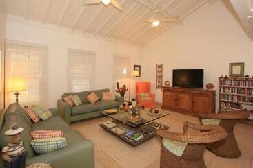 ホテル Pousada Do Rosa Camburi