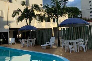 فندق Moura Palace