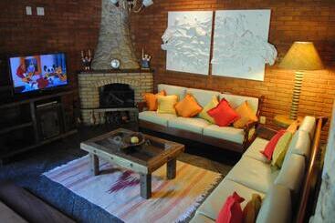 Отель Pousada Solar Das Montanhas