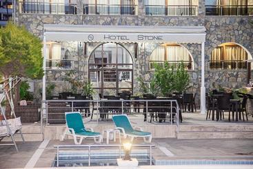 Hotelli Stone