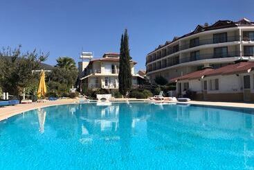 Hotel Derby