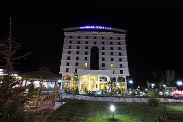 Hotel Grand Cenas