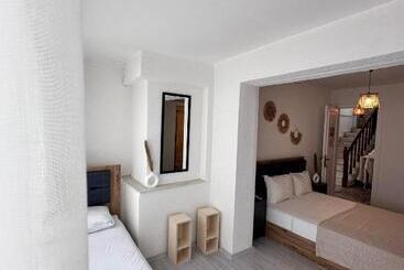 Tepe Hotel Alaçatı