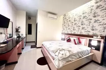 هتل Banana Place Resort