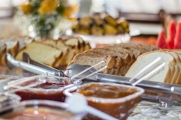 Отель Enseada Itapema