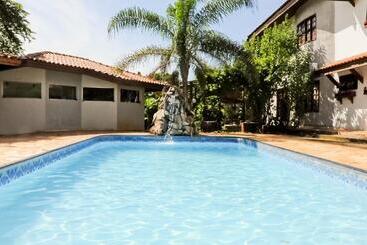 Otel Nova Odessa   Oficial