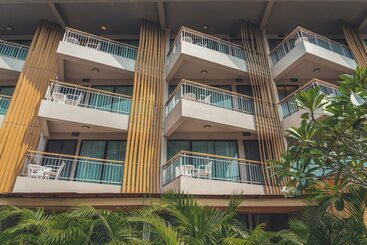 Hotel Sand Dunes Chaolao Beach Resort