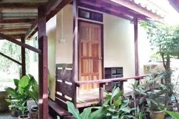 Pension Nr Homestay Amphawa