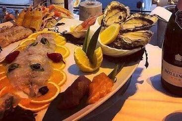 Otel Khong Chiam Orchid Riverside Resort