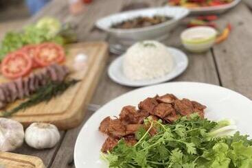 Отель Phuphan Park