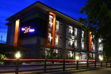 酒店 The Siri Place