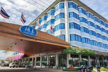 هتل The Majestic Sakon Nakhon