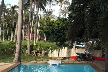 Resort Jinta Beach Bungalow