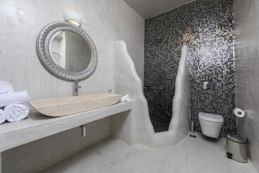 Hotel Ambition Suites