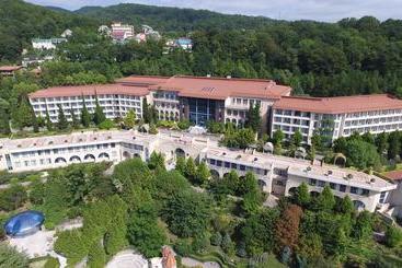 فندق Odisseya Wellness Resort