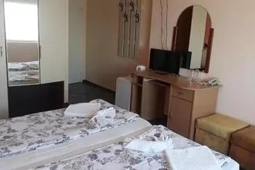 Hotelli Orion Guest House