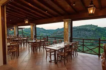 Hotel Bacchus