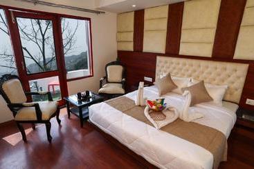 Hotel The Forest View Resort