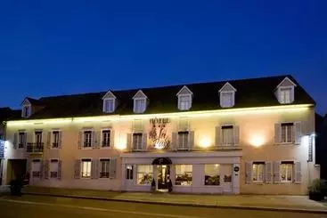 Appart'hotel La Cour De La Paix