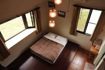 Bed and Breakfast Puli Tenlai