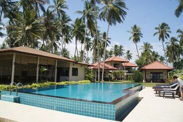 فندق Lanka Beach Bungalows