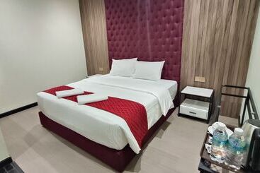 호텔 The Corum View