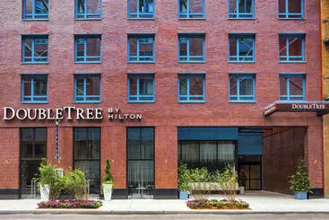 هتل Doubletree By Hilton  New York Times Square West