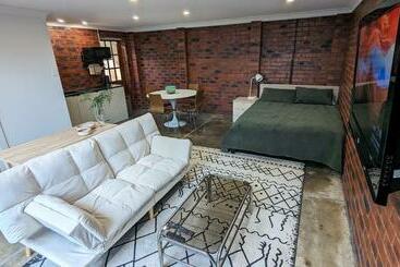 膳宿费 Chic One Bedroom Studio In The Heart Of Elsternwick