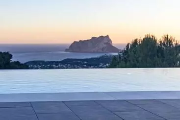 ベッドアンドブレックファースト Cassiopé Mer & Montagne Moonlight Spa Wellness