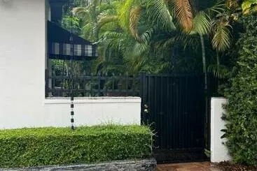 پانسیون Villa Guilla