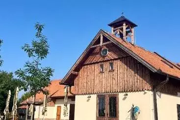 ユースホステル Zámeček   Chateau Lány   Depandance Stroodel