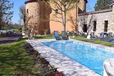 ベッドアンドブレックファースト Chateau Des Aiguilles