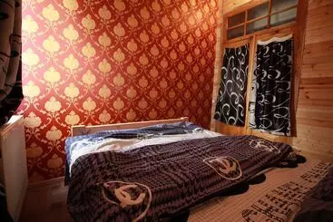 Sheni Hostel